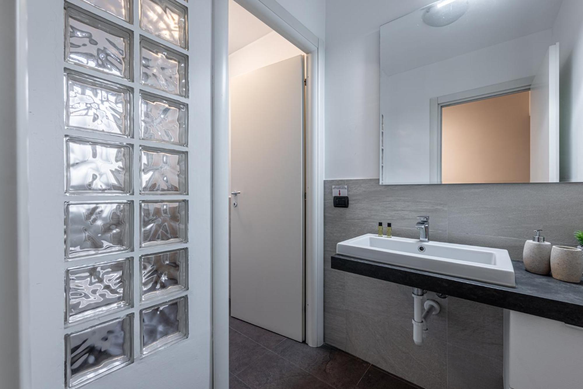 Apartament Sant' Ambrogio Flat Mediolan Zewnętrze zdjęcie